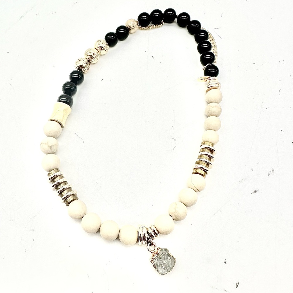 The Lace Project Bracelet Black Gold Beige With Stone